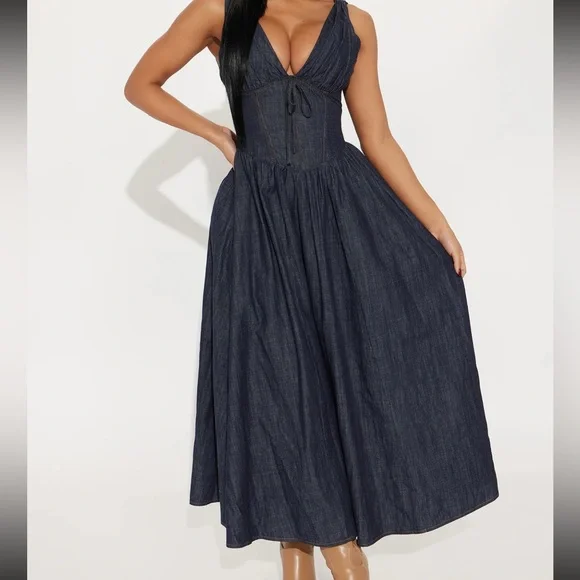 Dora Denim Maxi Dress - Picture 3 of 3